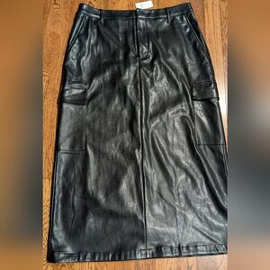 GAP Black Faux Leather Skirt